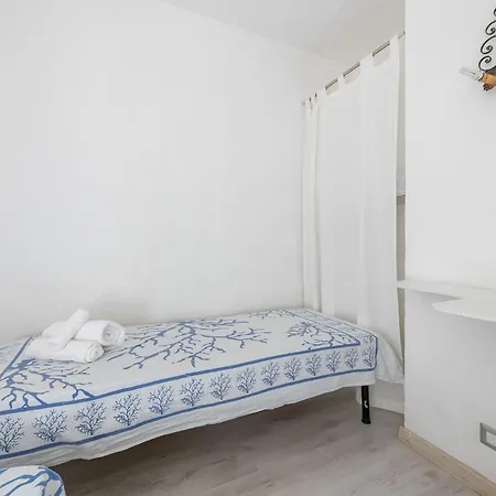 Villa Elegante A 30 M Dalla Bellissima Di Campulongu Villasimius