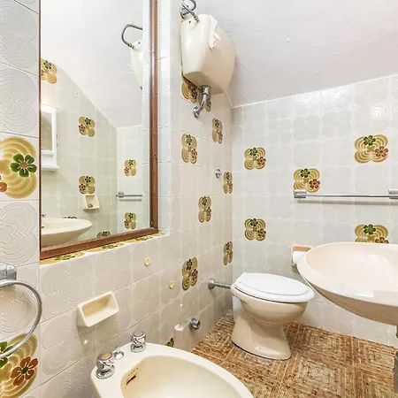 Elegante A 30 M Dalla Bellissima Di Campulongu