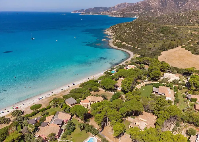 Elegante A 30 M Dalla Bellissima Di Campulongu Villasimius