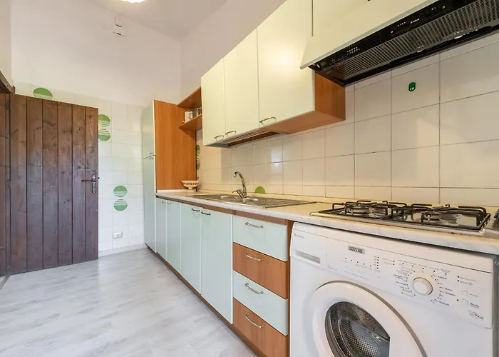 Elegante A 30 M Dalla Bellissima Di Campulongu *