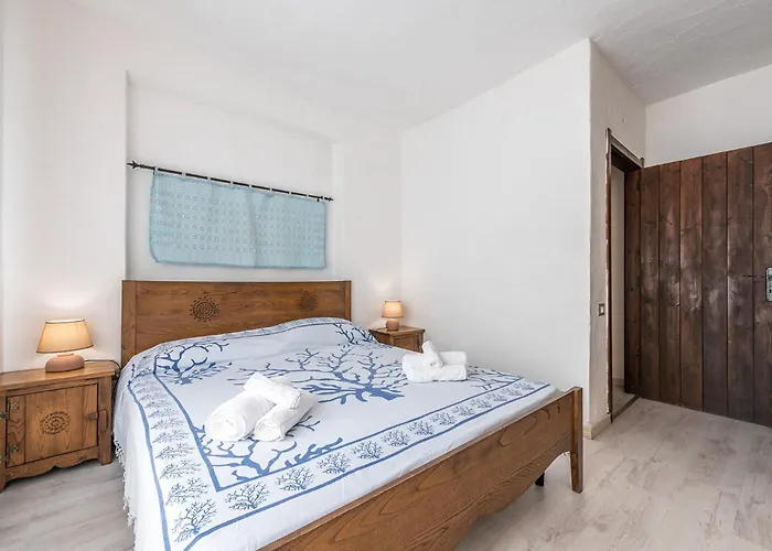 Βίλα Elegante A 30 M Dalla Bellissima Di Campulongu Villasimius