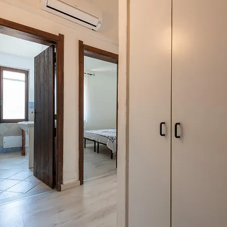 Elegante A 30 M Dalla Bellissima Di Campulongu וילה וילסימיוס