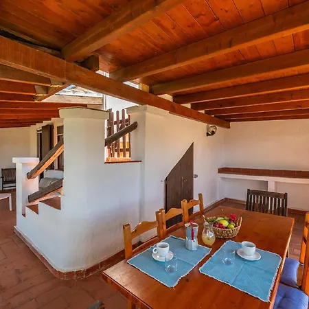 Elegante A 30 M Dalla Bellissima Di Campulongu