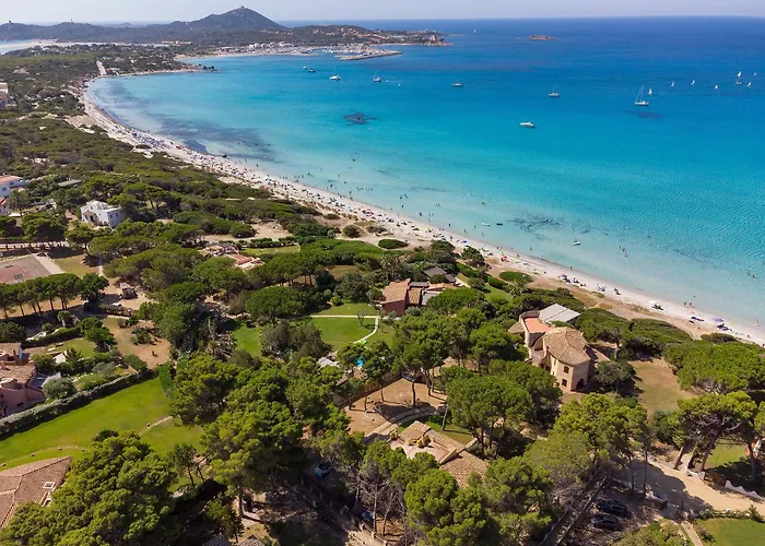 Elegante A 30 M Dalla Bellissima Di Campulongu Villasimius